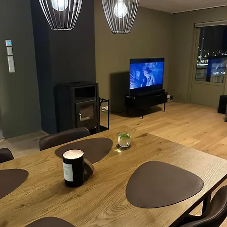 Modern Apartement With Parking Lejlighed *